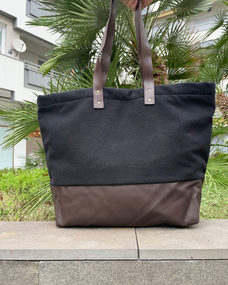 Black Wool Shopping Bag