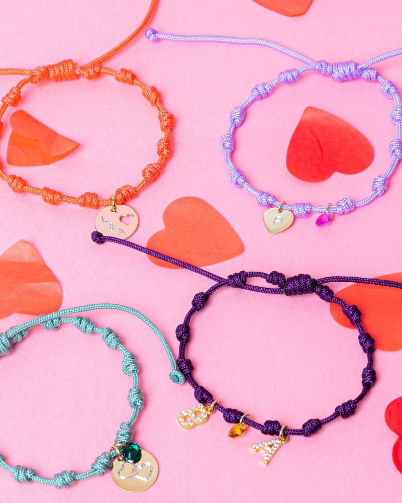 Pulsera recuerdos con charm corazón grabado