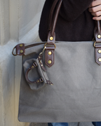 Charm bolso Federica Gris