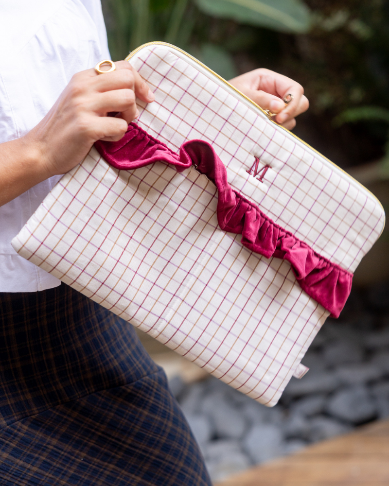 Personalized Lucca Laptop Sleeve – Burgundy Check