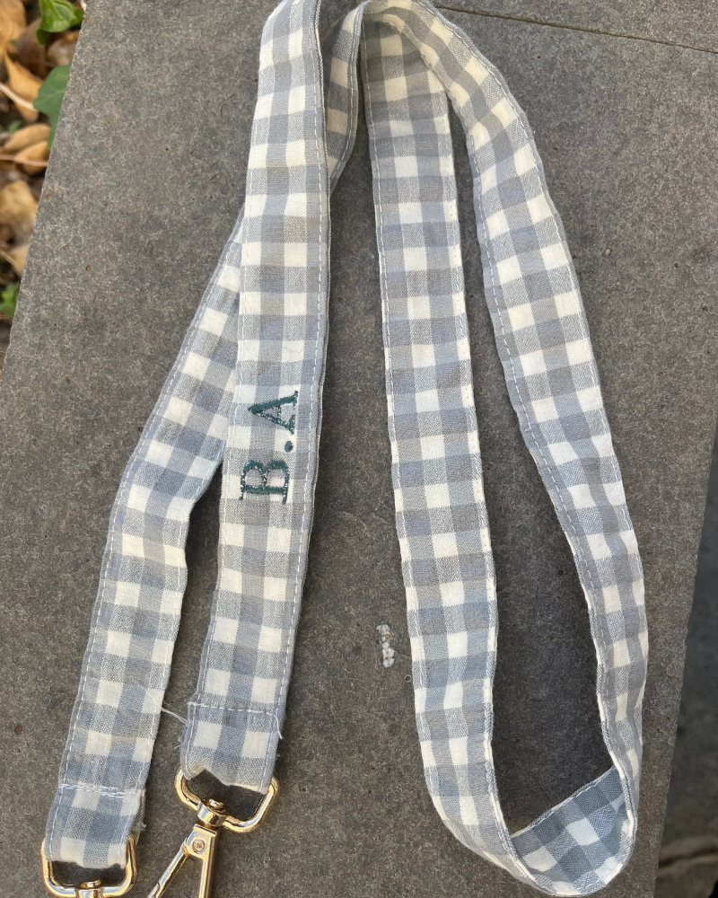 Strap Vichy Blanco y gris claro B.A