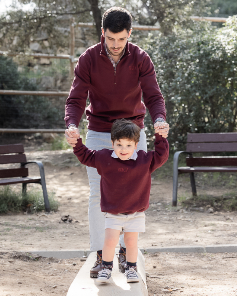 SUDADERA ZIP UNISEX PERSONALIZADA