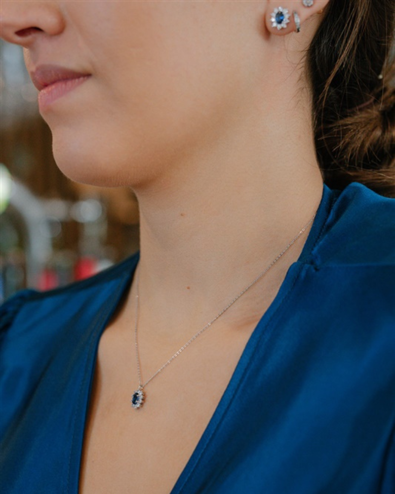 Collar Rosetón Zafiro