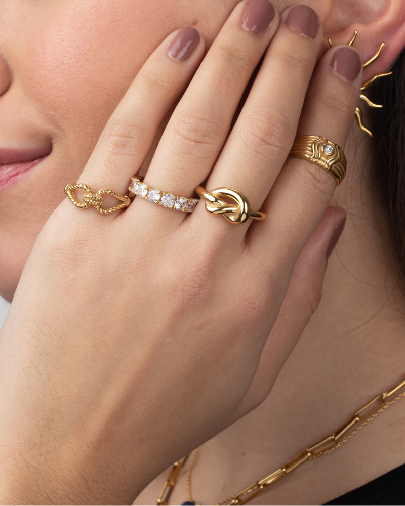 Anillo Reyes