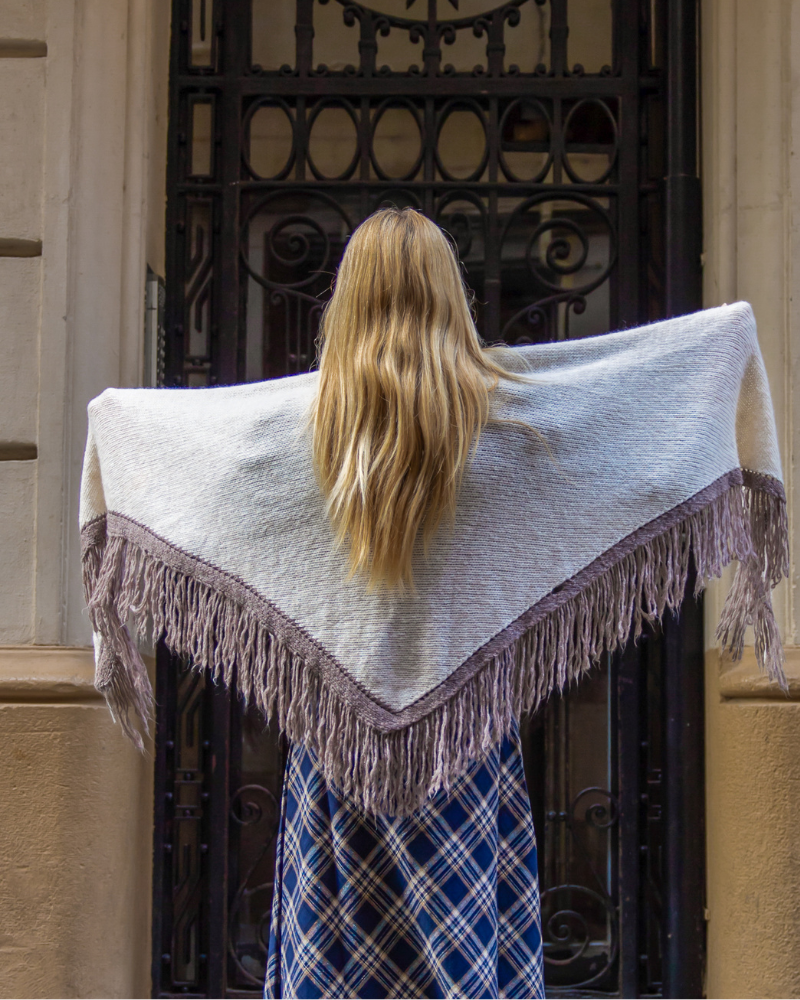 Poncho Alma Beige