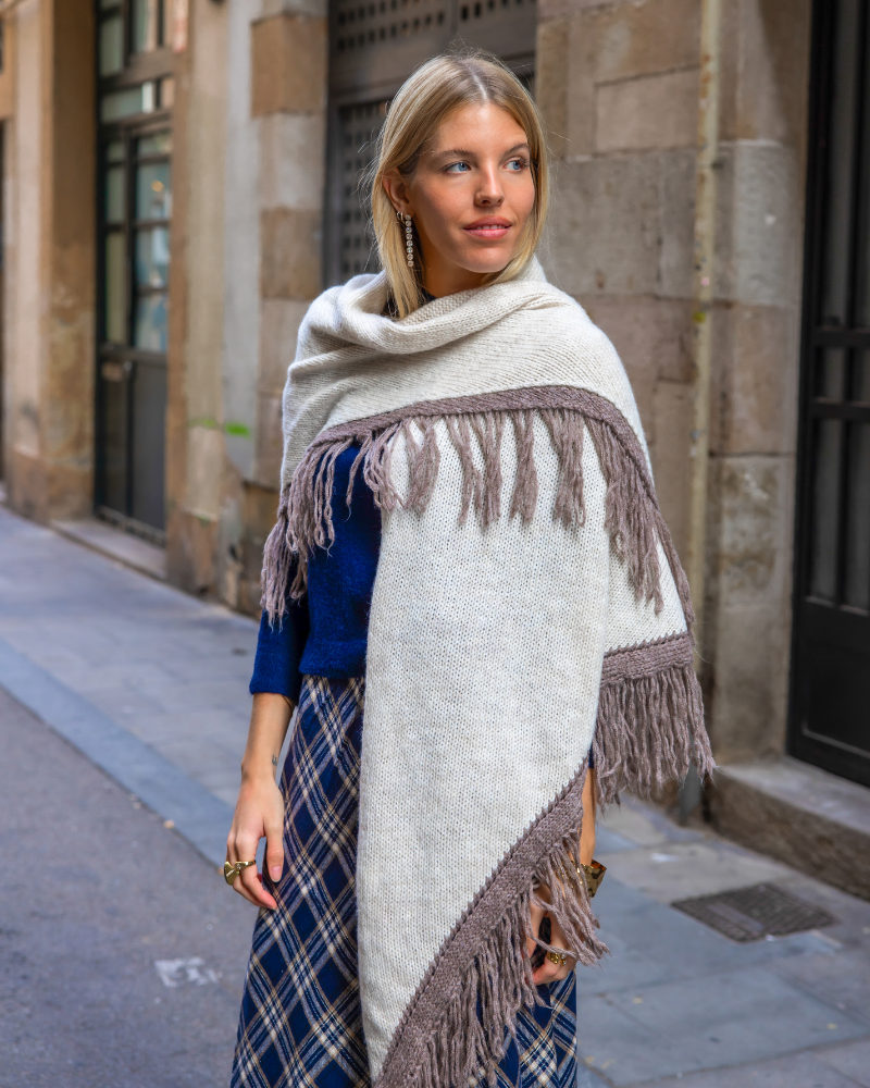 Poncho Alma Beige