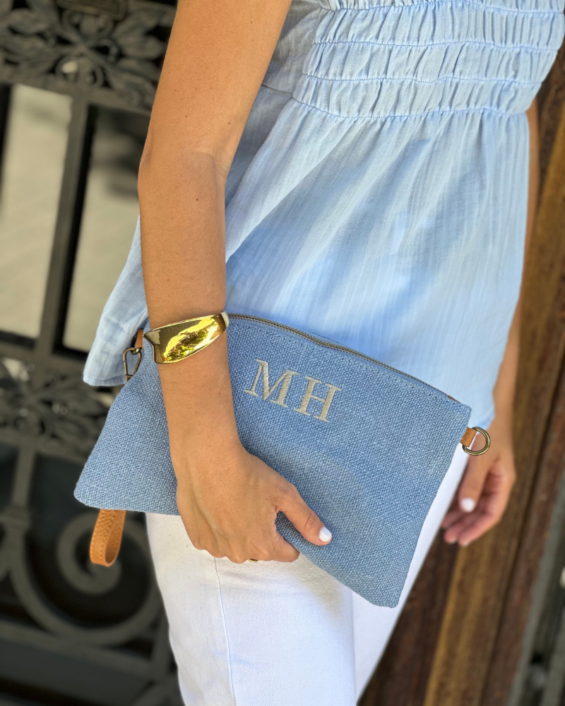 BEACH CLUTCH / BAG Baby Blue