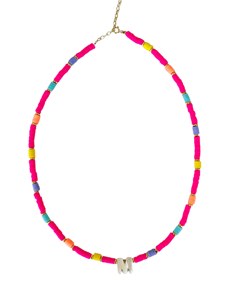 Collar Miyuki Fucsia inicial Nacar