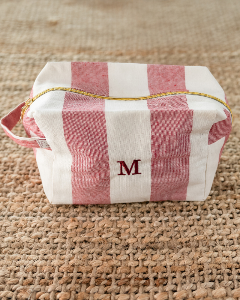 Toiletry bag Red Sail