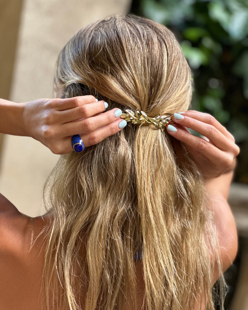Isabella hair clip