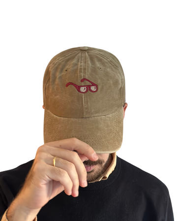 Beige cap with glasses embroidery