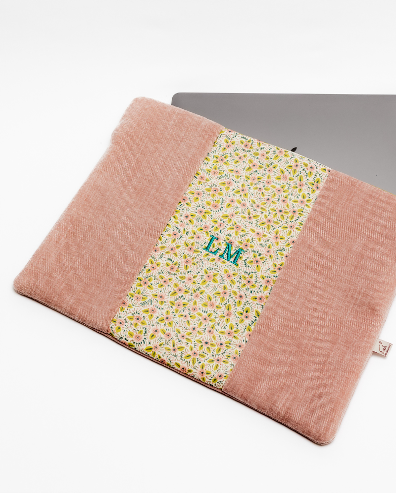 Funda personalizada Rosa con flores