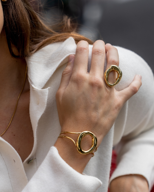 Big Round Ring