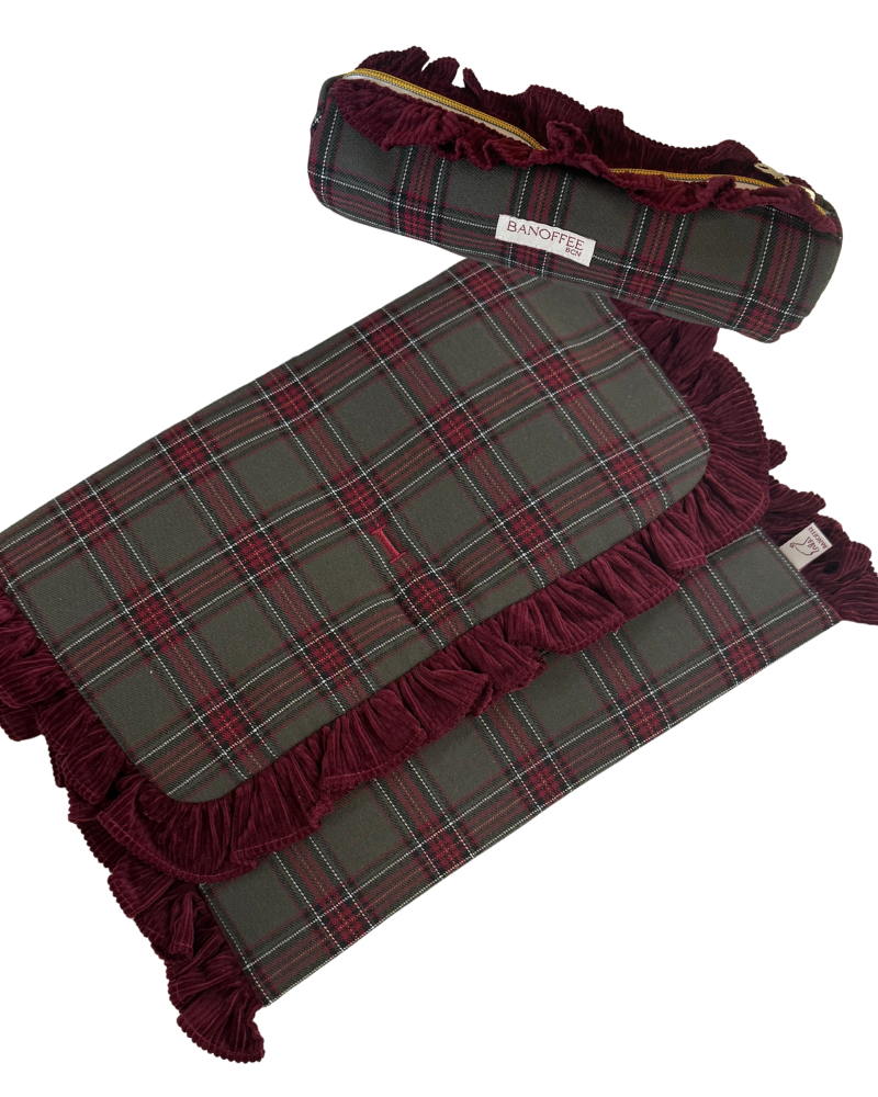 Pack Funda personalizada Escocia + estuche Amalia