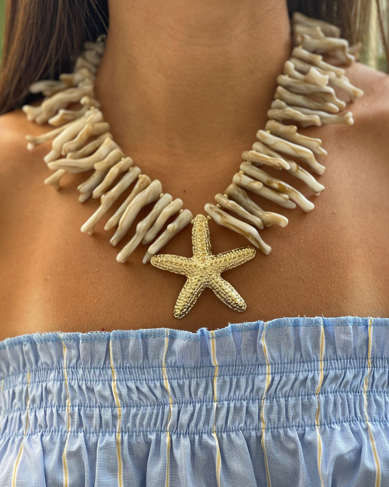 Coral necklace with starfish