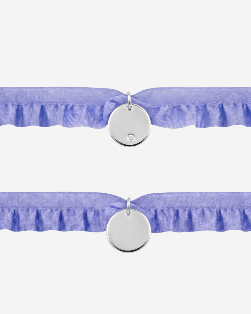 Pulsera semirizo lavanda personalizada plaquita circonita