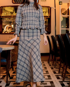 Falda Palermo de Banoffee BCN combinada en look completo con la camisa a juego.