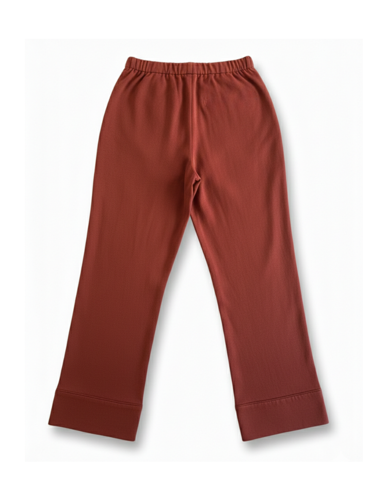 Pantalón Venecia de Banoffee BCN con pierna ancha y ajuste favorecedor, vista trasera.