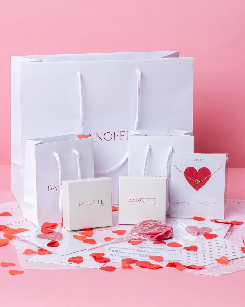 Special Valentine's Day wrapping kit