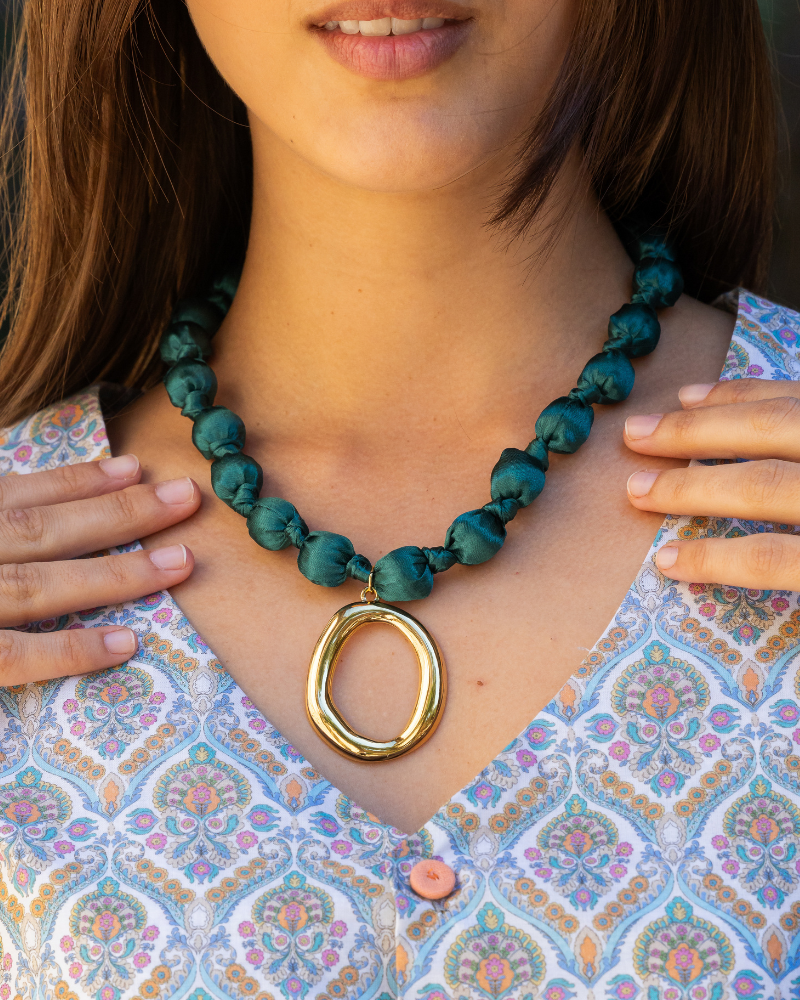 Orange Round Necklace