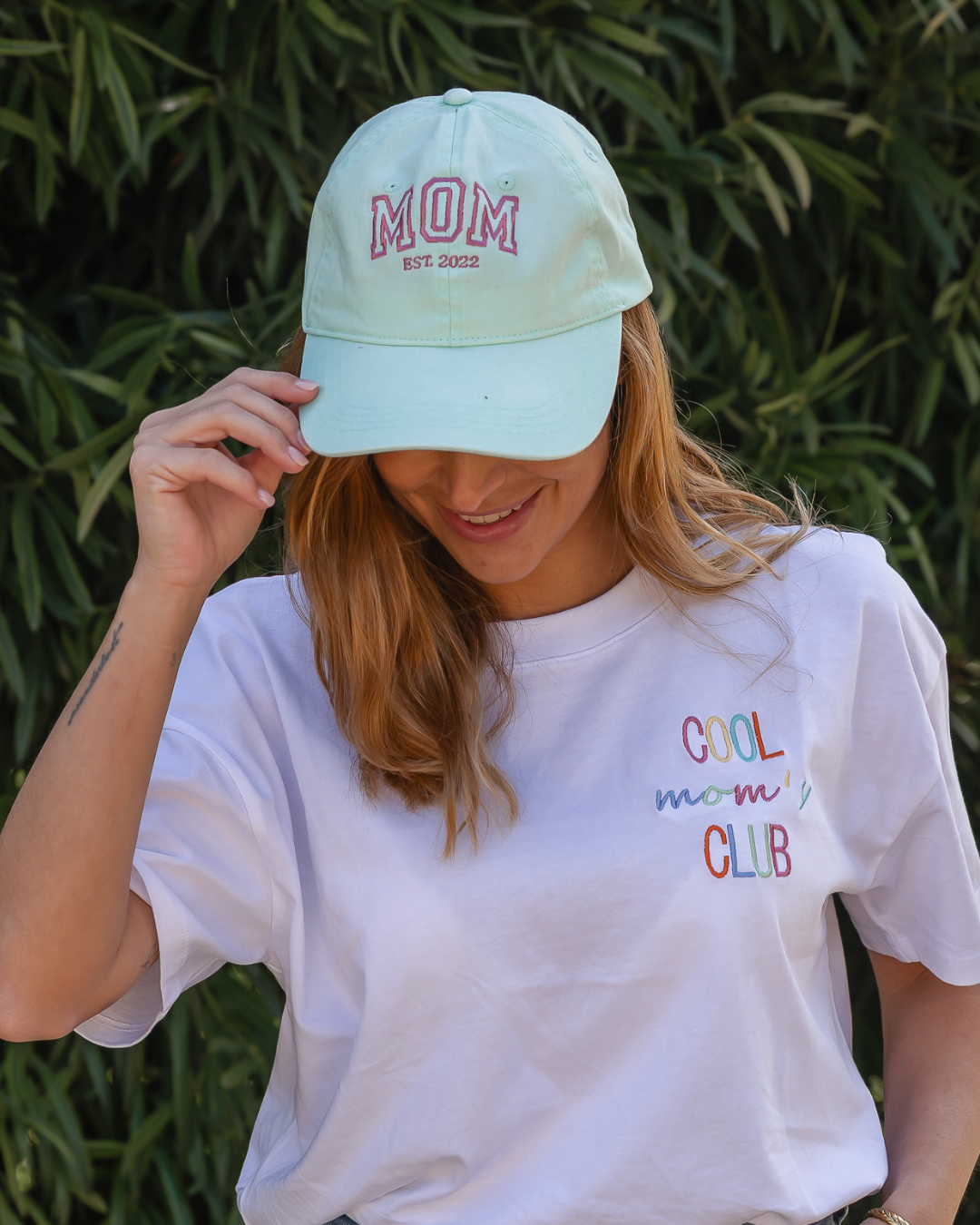 Personalised cap MOM bold letters maroon