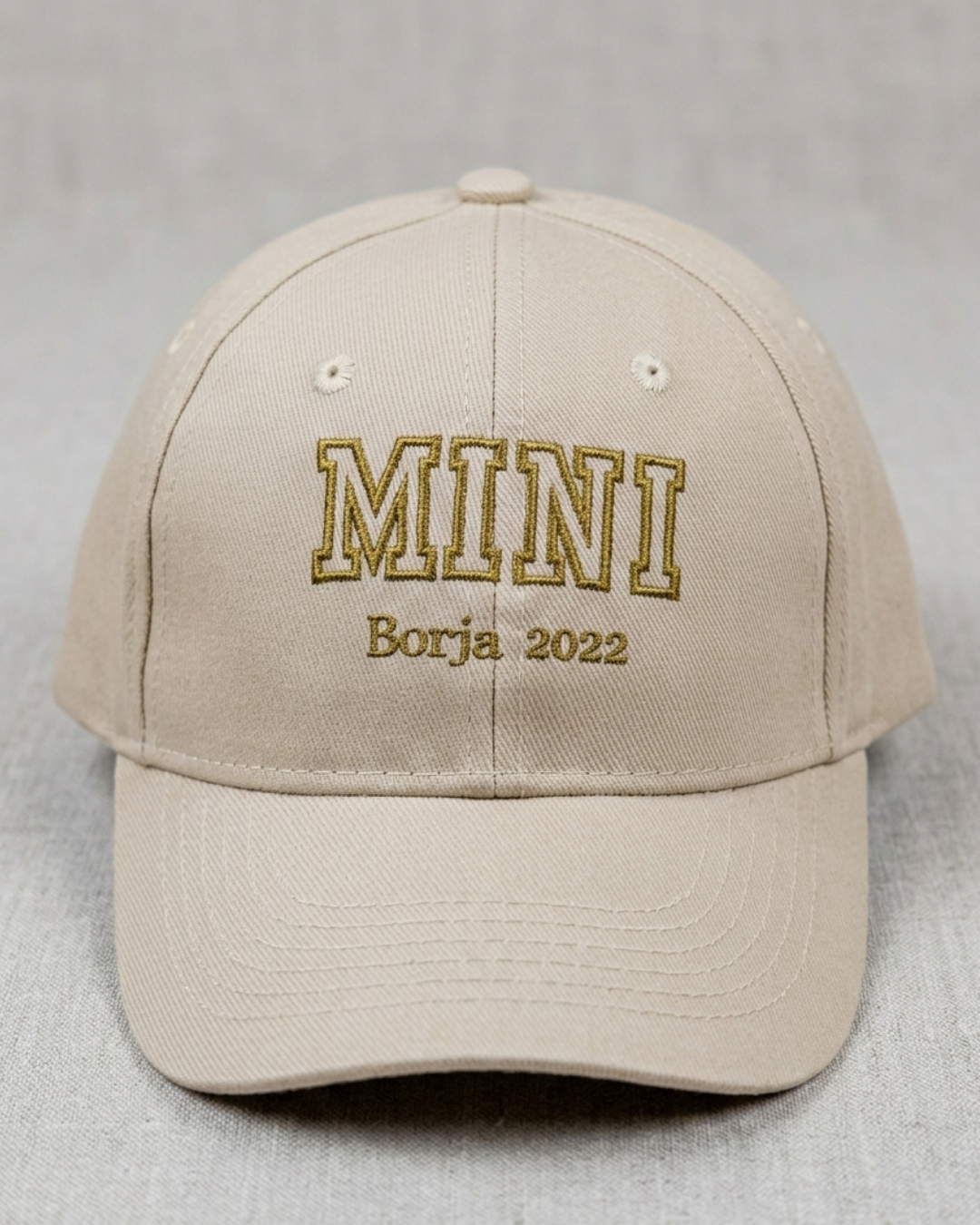 Gorra personalizada MINI letras gruesas
