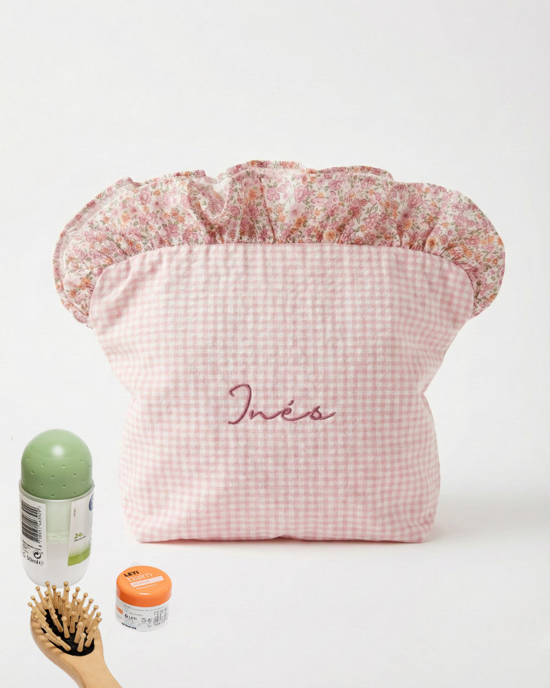 Neceser personalizado de algodón de mini vichy rosa palo y volante flores rosas