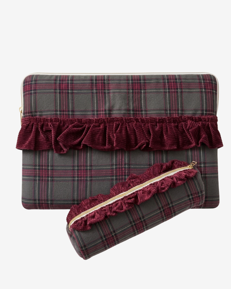 Pack Funda personalizada Escocia + estuche Amalia