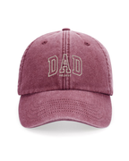 Gorra personalizada DAD letras gruesas granate