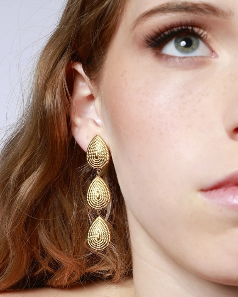 Textured teardrop earrings