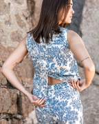 Set top y pantalón Toile de Jouy azul