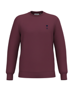 Sudadera granate personalizada con inicial y mini corazón bordado 
