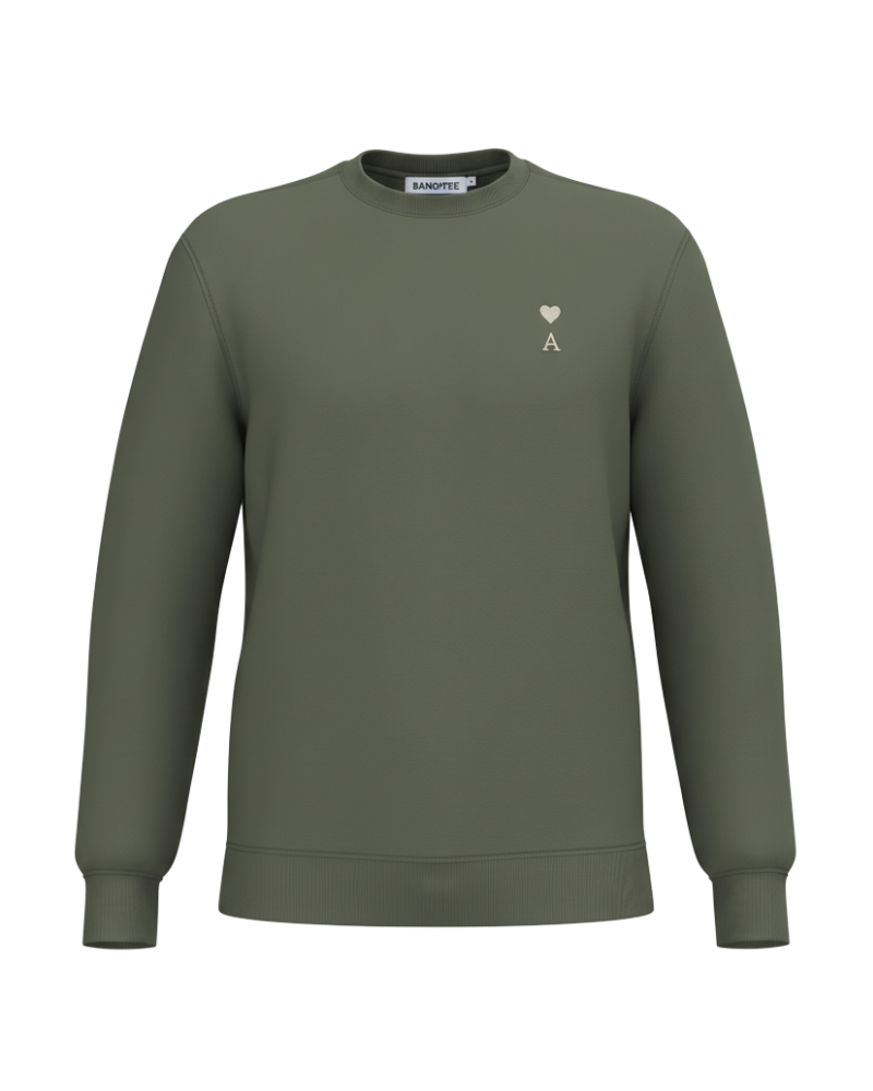 Sudadera kaki personalizada con inicial y mini corazón bordado 