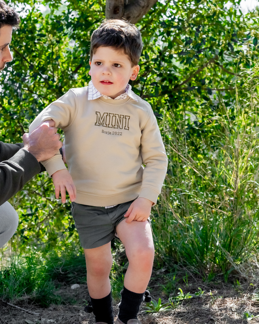 sudadera personalizada modelo nino beige bordado mini