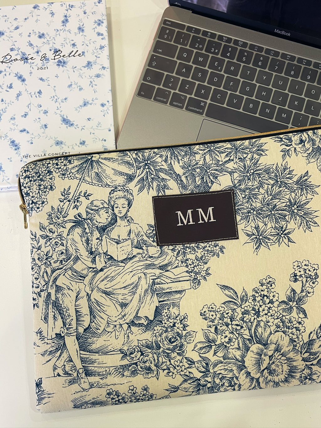 Funda personalizada Be Parisien