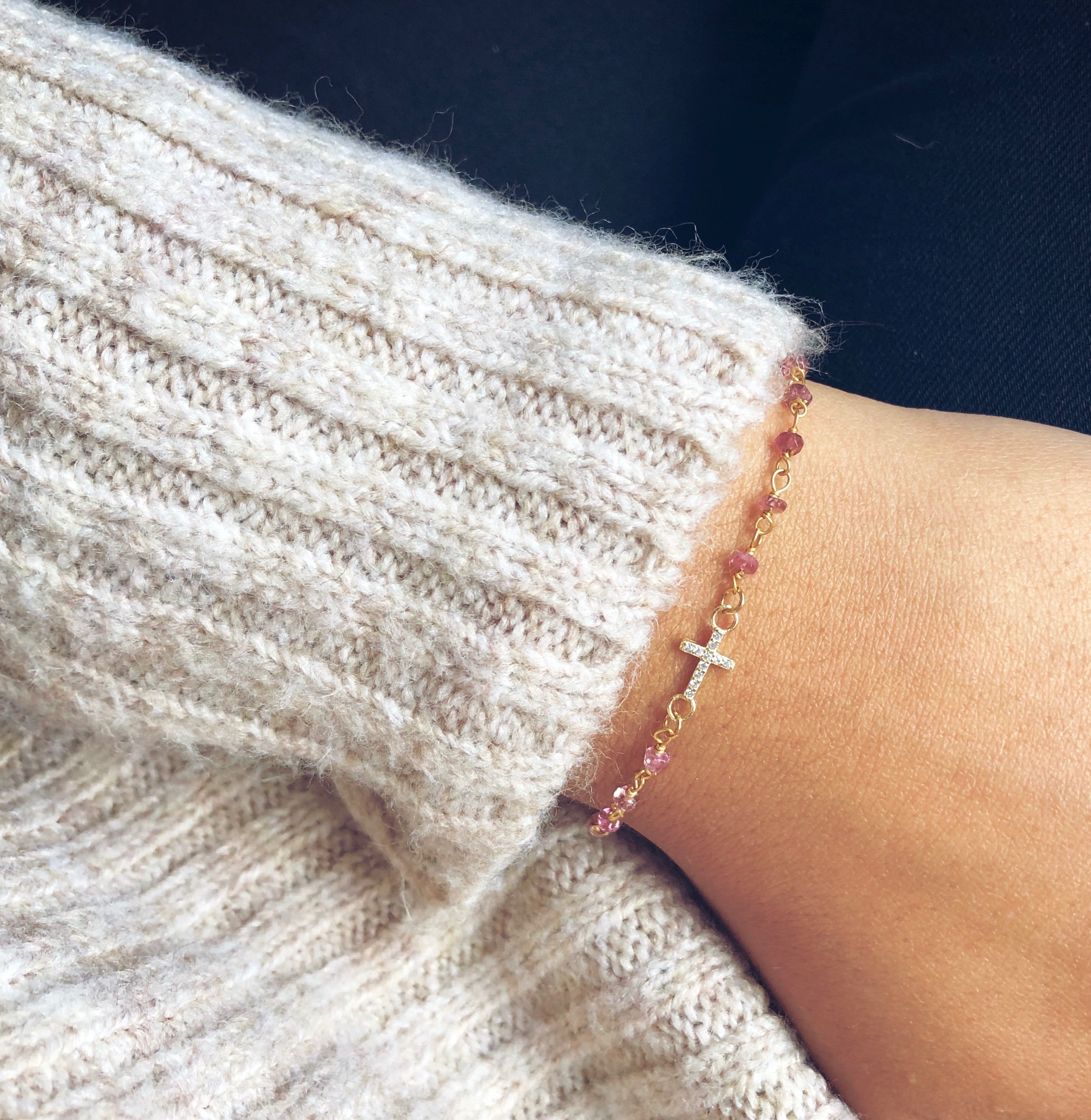 PULSERA CROSS CIRCONITAS