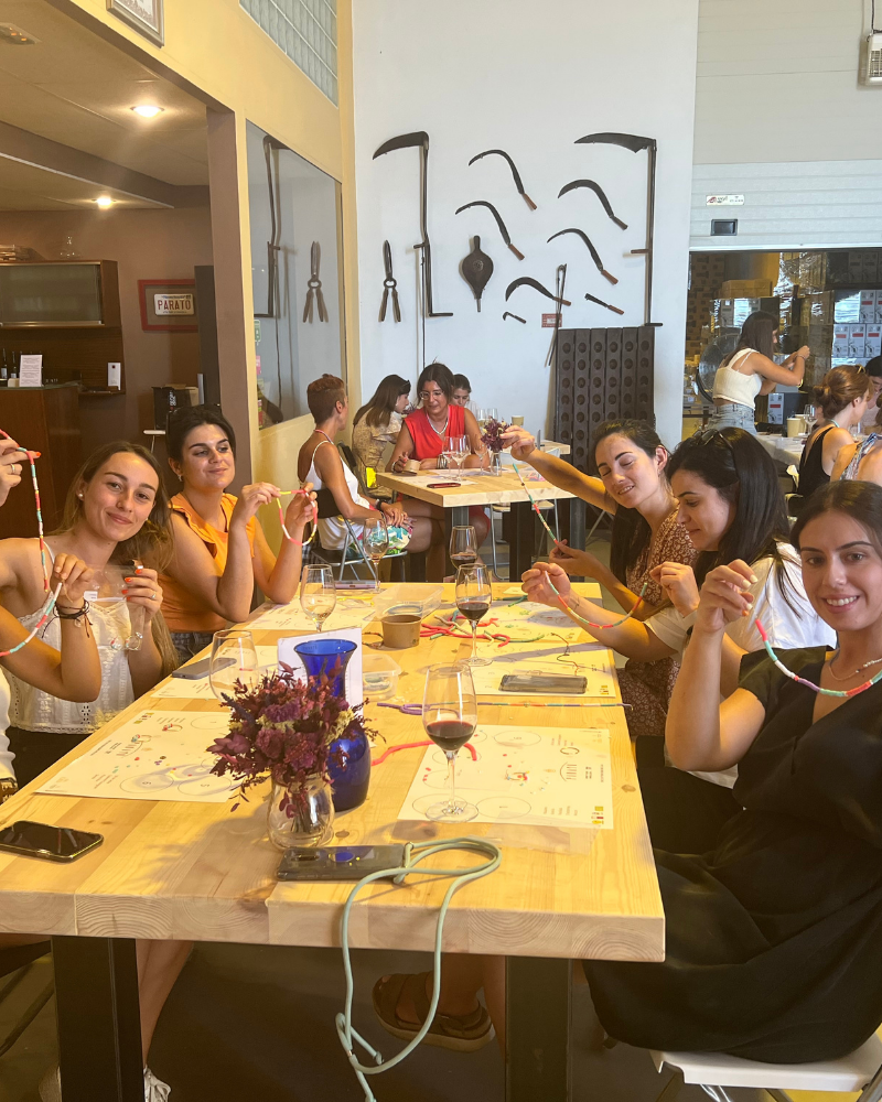 Taller: Charm bar con piedras minerales (sábado 20/12/2025)