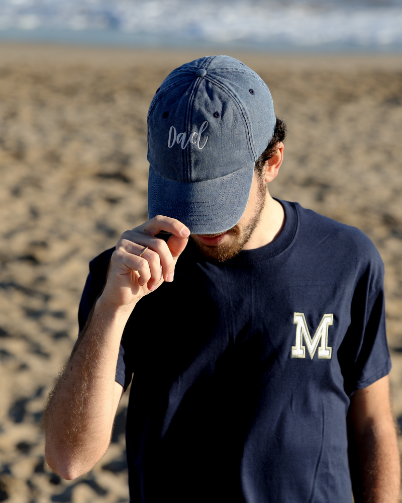 Camiseta unisex personalizada con inicial
