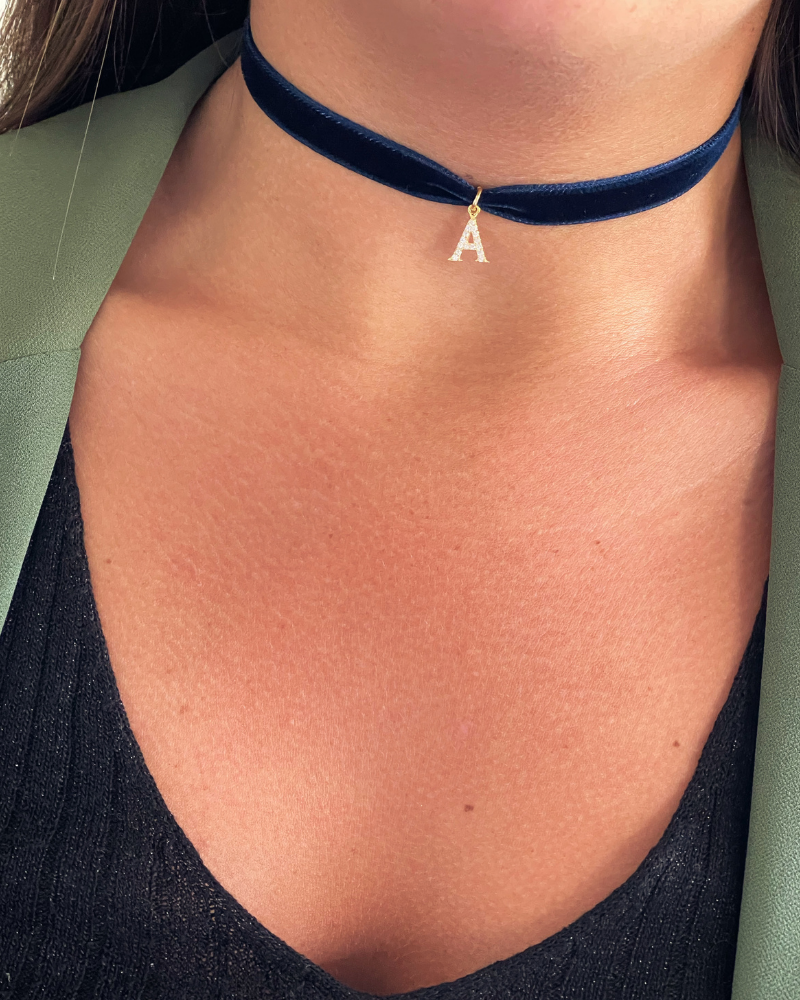 Choker Velvet Inicial circonitas