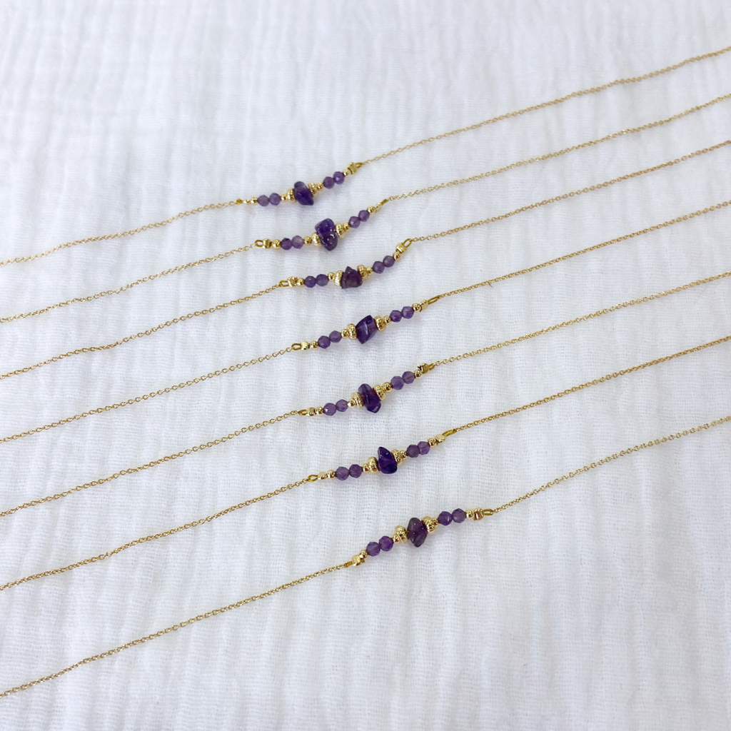 "Femme" necklace
