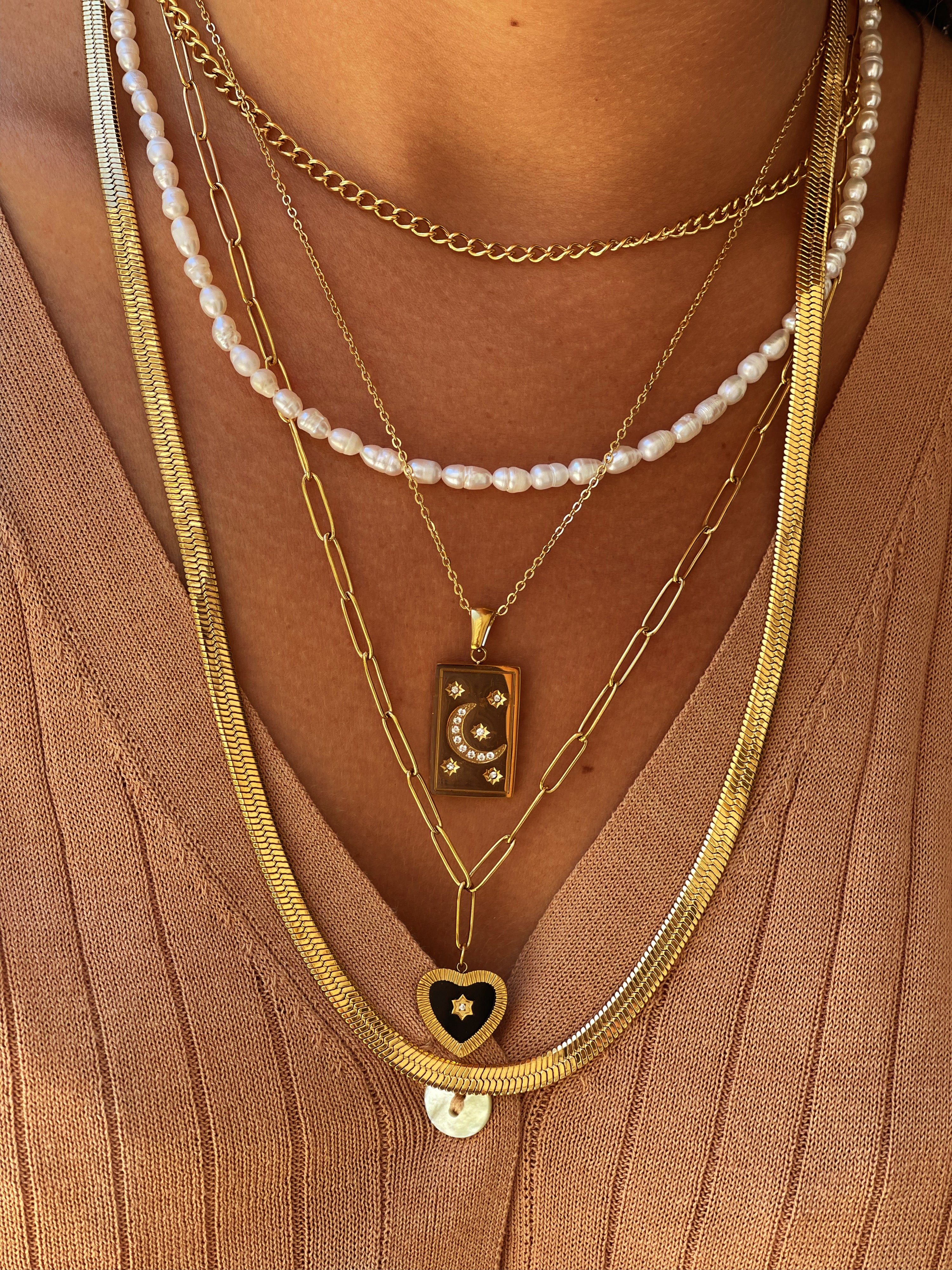 Collar Reina acero