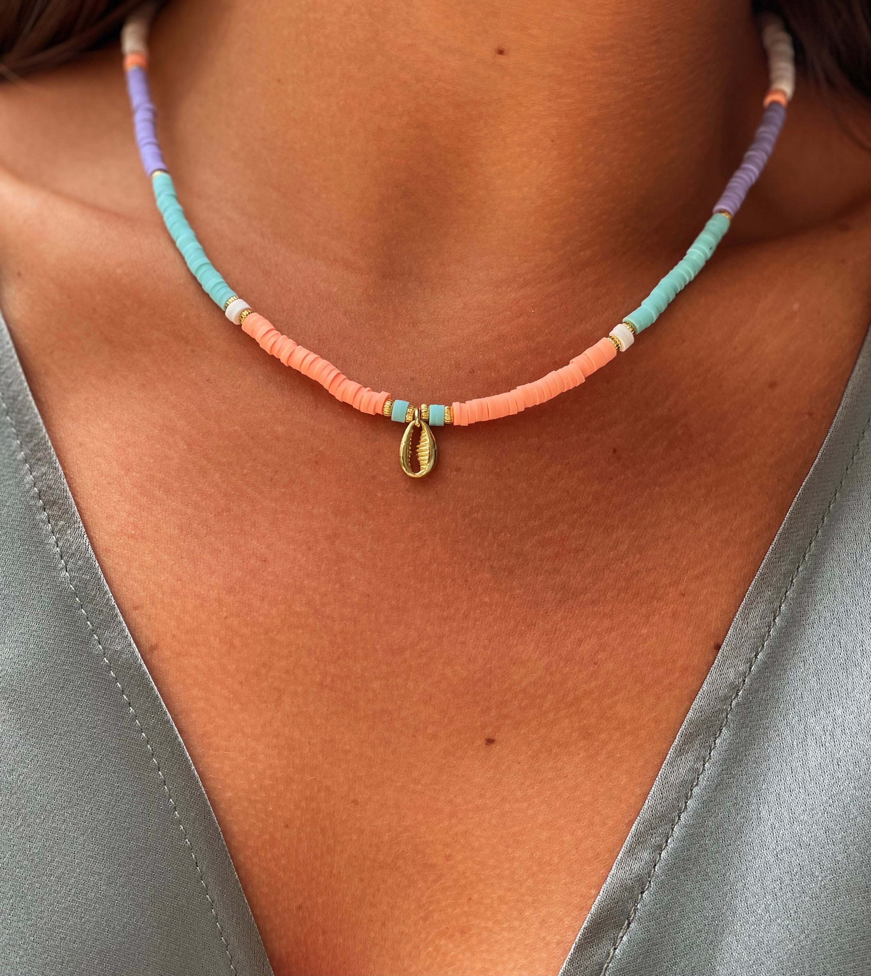 Collar colors shell