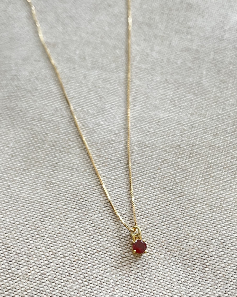 Collar Lumiere Granate de Mozambique