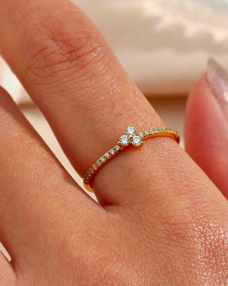 Anillo trébol shine white Silver
