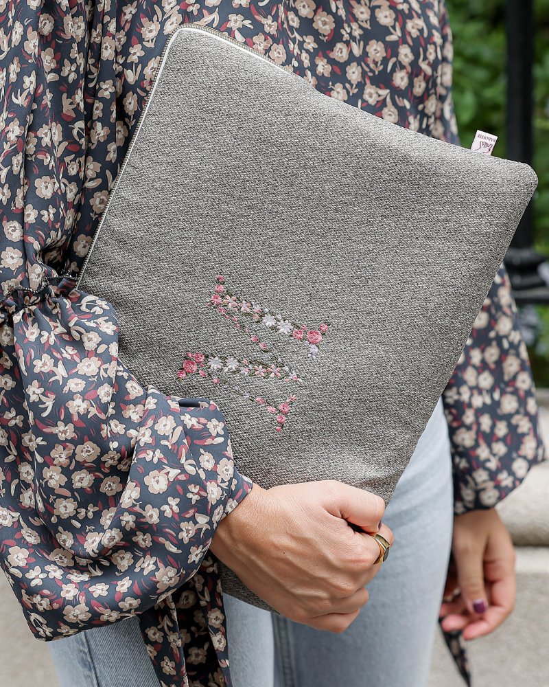 Funda personalizada Terra Flowers Taupe