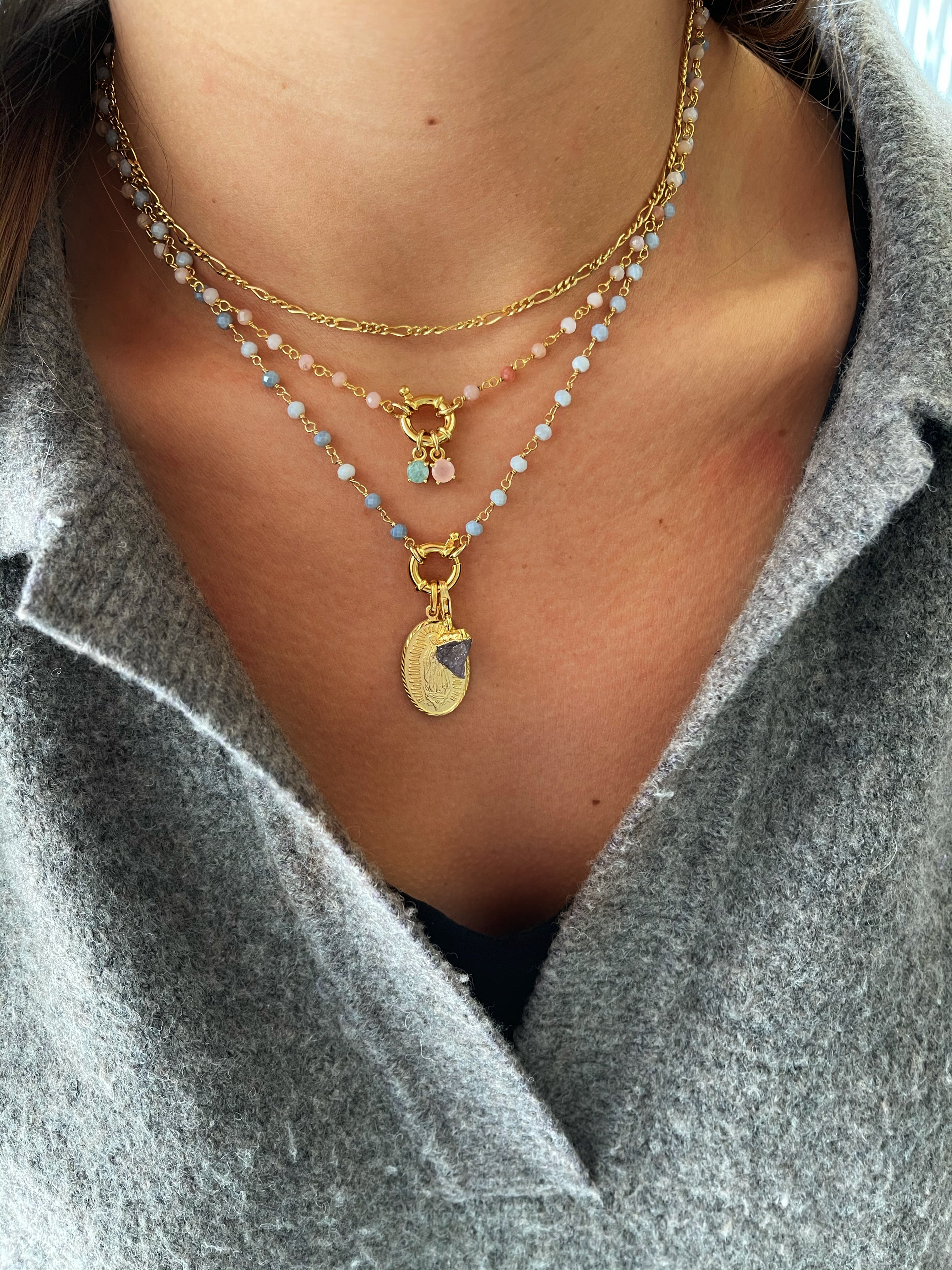 Collar Bella Ópalo rosa